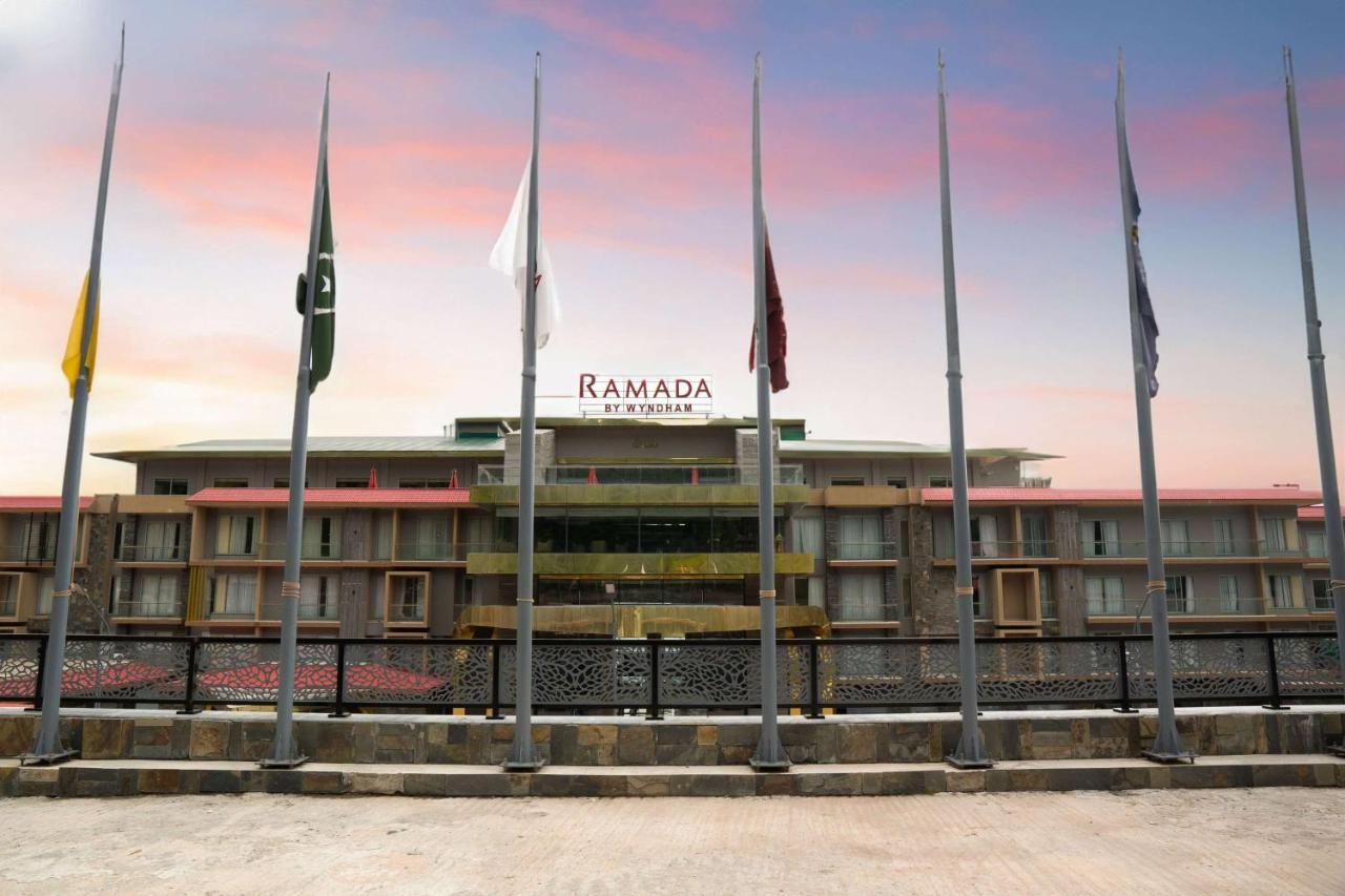 Ramada By Wyndham Murree Lower Topa Resort Exterior photo