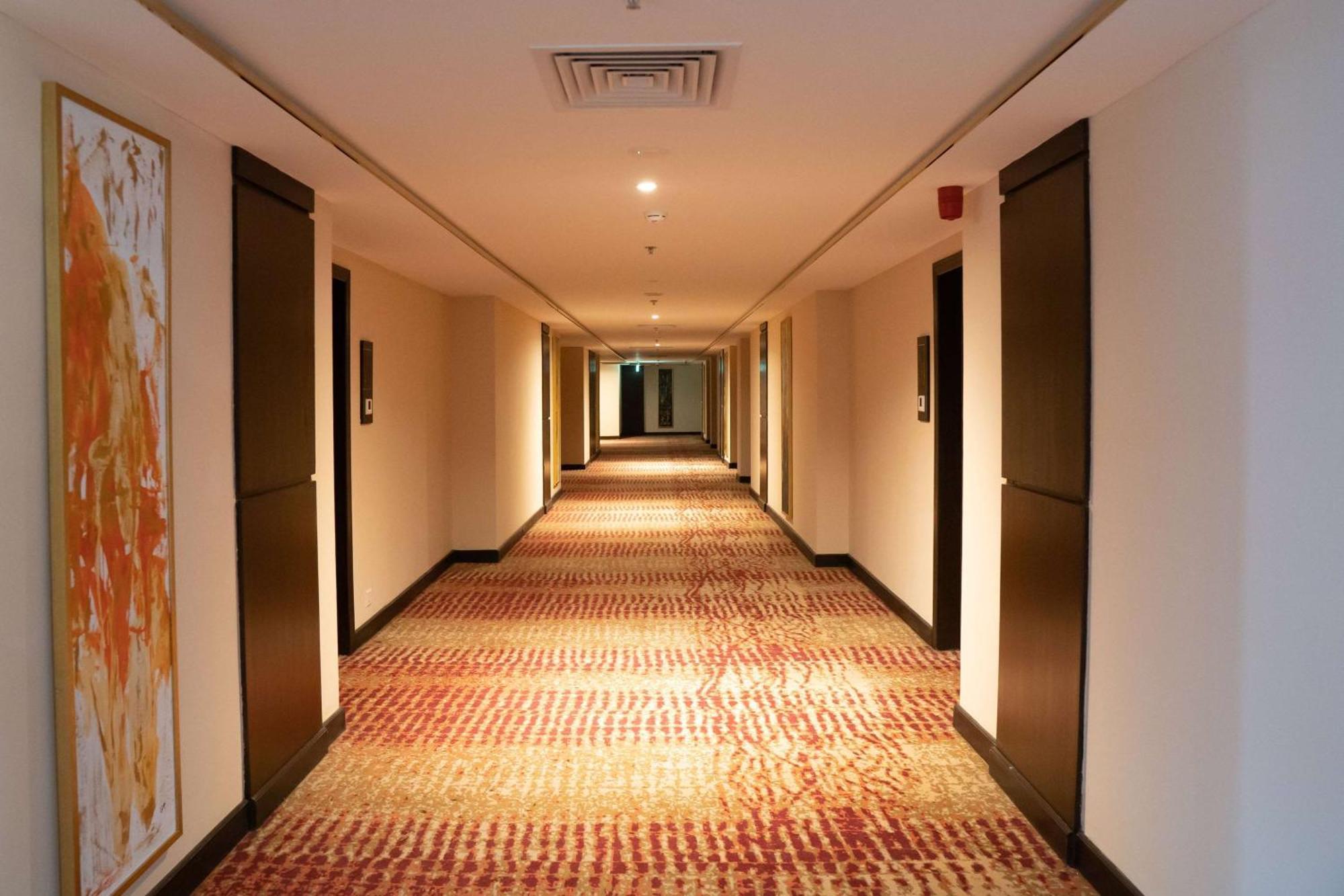 Ramada By Wyndham Murree Lower Topa Resort Exterior photo